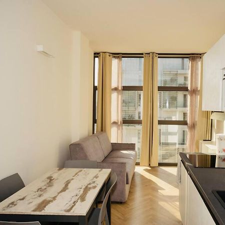 ميلان Sky View - Porta Nuova - Appartamento 4 المظهر الخارجي الصورة